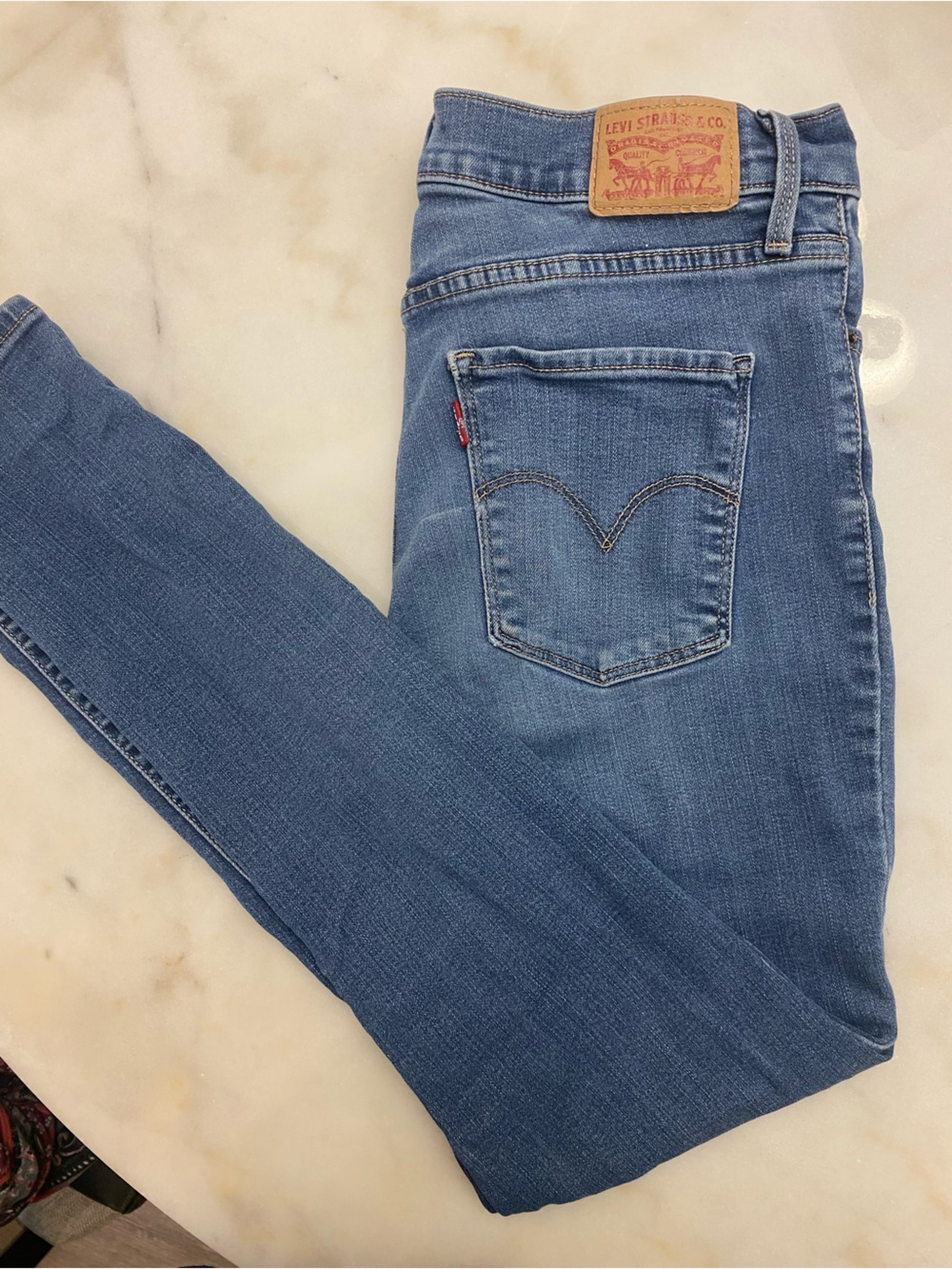 Levi's Women's Medium Blue Skinny Jeans
